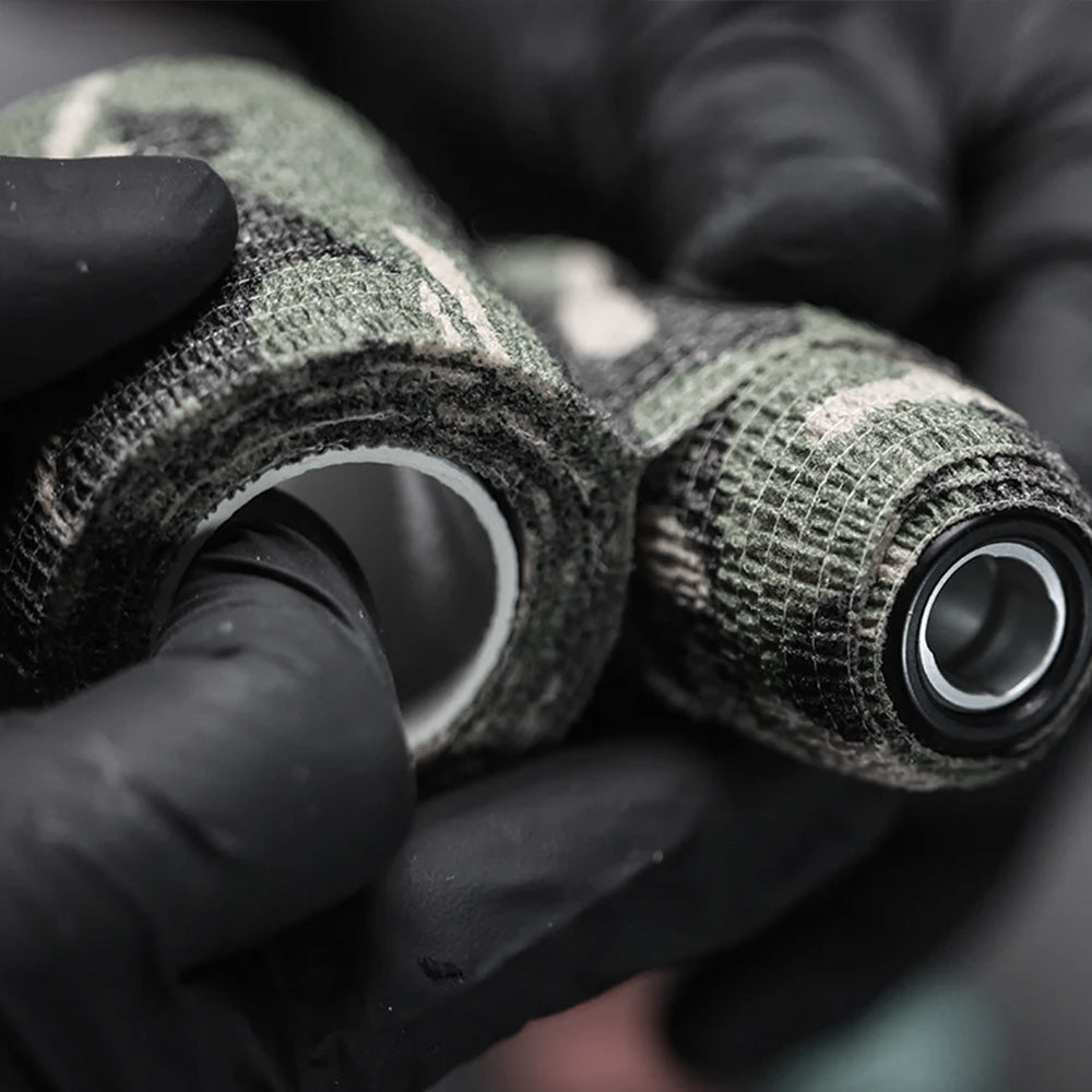 Comment utiliser le Tattoo Grip Tape : Parce que vos mains méritent mieux